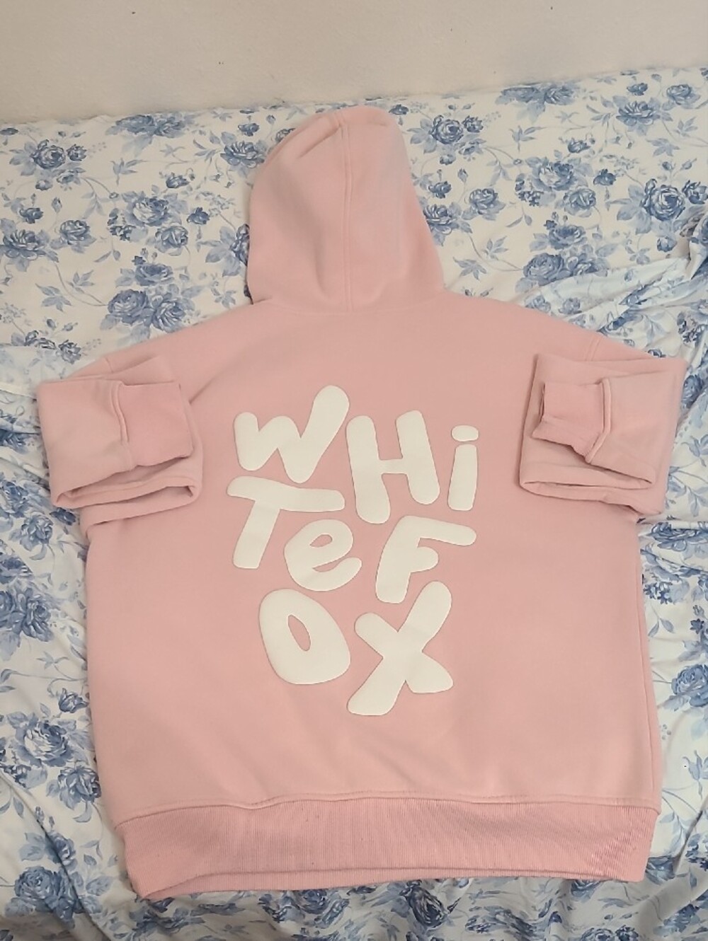 White Fox Boutique Soft Pink WF Logo Hoodie - Picture 5 of 7